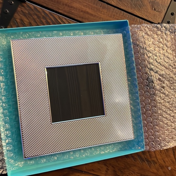 Tiffany and Co. Diamond Point square Frame. - Picture 5 of 7